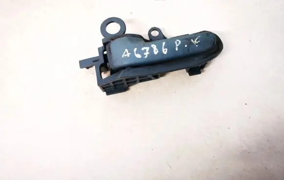 Toyota Yaris Front door interior handle