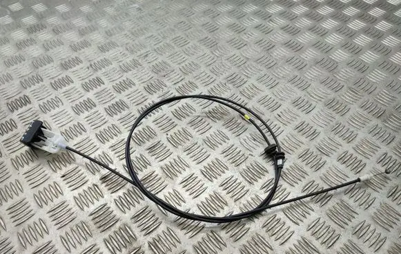 Mitsubishi Outlander Engine bonnet (hood) release handle