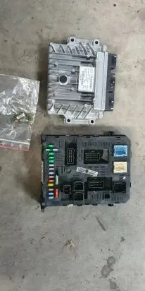 Citroen C5 Engine control unit/module 9663548180 9663510280