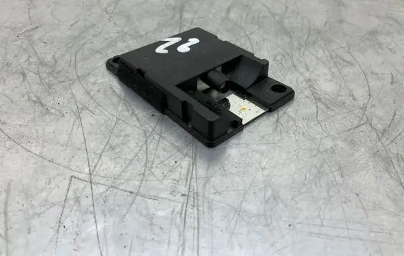 BMW 5 E60 E61 Bluetooth antenna 6928461 000002 50003600