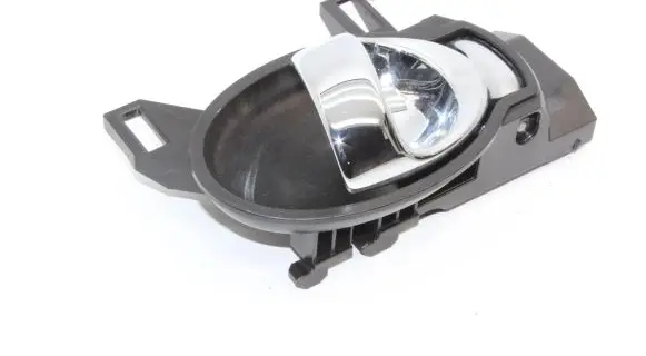 Nissan Juke I F15 Rear door interior handle