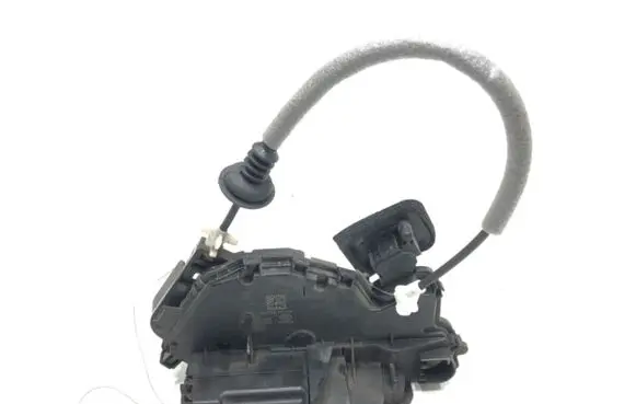 Skoda Fabia Mk3 (NJ) Front door lock 5TB837015