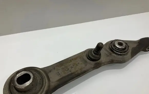 Mercedes-Benz E W211 Front control arm