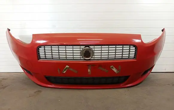 Fiat Grande Punto Front bumper GANDECZERWONYACF