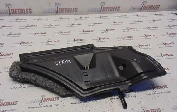 Toyota Verso Dashboard lower bottom trim panel 556070F020