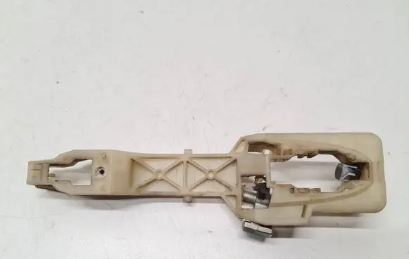 Hyundai Santa Fe Front door exterior handle/bracket 
