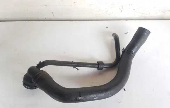 Volkswagen Touran I Engine coolant pipe/hose 1K0122101DF