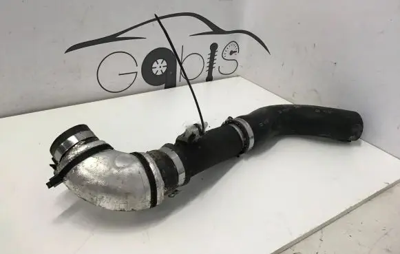 Hyundai ix35 Engine coolant pipe/hose