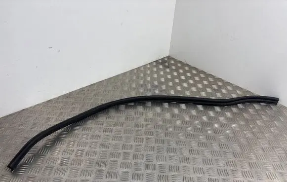 Audi A3 S3 8V Engine compartment rubber 8V0823723