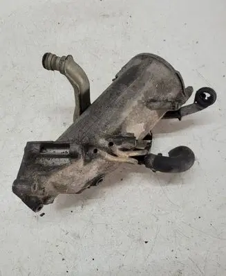 Mercedes-Benz E W210 Oil filter cover 6011840602