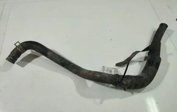 Mazda 3 I Engine coolant pipe/hose 