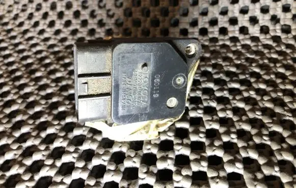 Toyota Corolla Verso E121 Mass air flow meter 222040N010