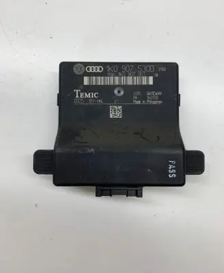 Audi A3 S3 A3 Sportback 8P Gateway control module 1K0907530D 1K0907951