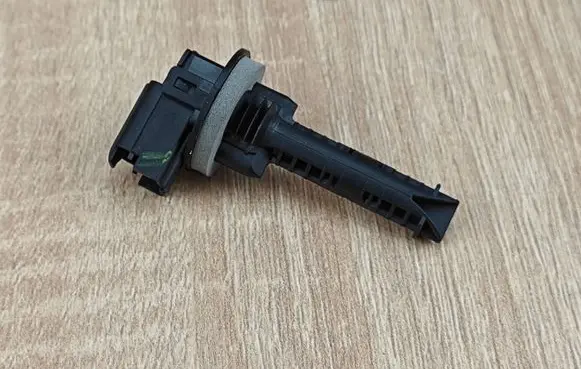 Volkswagen Amarok II Interior temperature sensor E1GH19C734AC