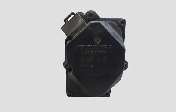 Volkswagen Caddy Throttle valve 03G123063Q A2C53380146
