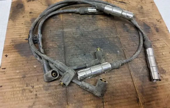 Volkswagen Golf IV Plug wire 