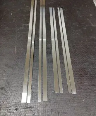 Mercedes-Benz E W124 sill trim set (inner) 1246800735 A1246800735 1246800835