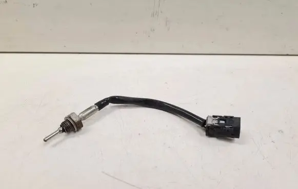 BMW 5 GT F07 Exhaust gas temperature sensor 8506995 010728000541 780417702