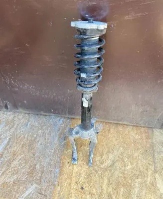 Volvo XC90 Front shock absorber/damper P31658004