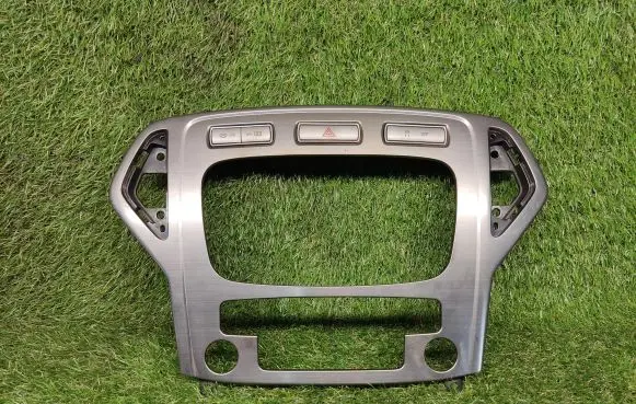 Climate control/heater control trim