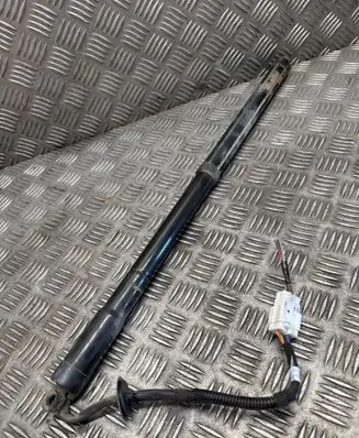 Nissan X-Trail T32 Tailgate/trunk strut/damper 905614CL3A