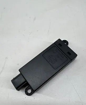 BMW 2 F22 F23 Alarm control unit/module 9233009