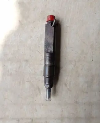 Volkswagen Golf IV Fuel injector 038130202A