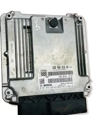 Volkswagen Transporter - Caravelle T5 Engine control unit/module 038906016AK 1039S21140 0281014255