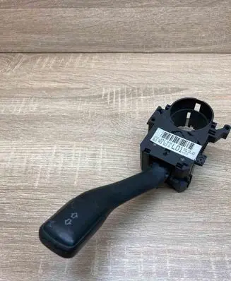 Audi A3 S3 8L Wiper turn signal indicator stalk/switch 8L0953513G