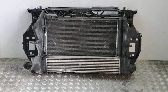 Audi Q3 8U Radiator set 993328L