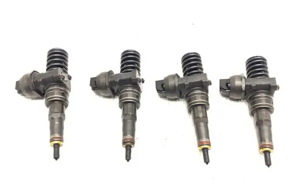 Fuel injectors set