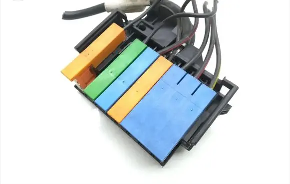 Opel Astra G Fuse box set 968566-1