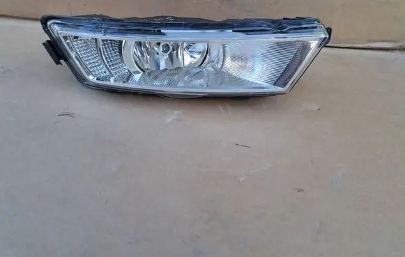 Skoda Rapid (NH) Front fog light 5JA941700B