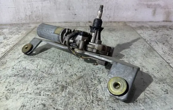 Volvo S40, V40 Rear window wiper motor 0390201529