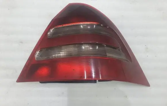 Mercedes-Benz C W203 Rear/tail lights