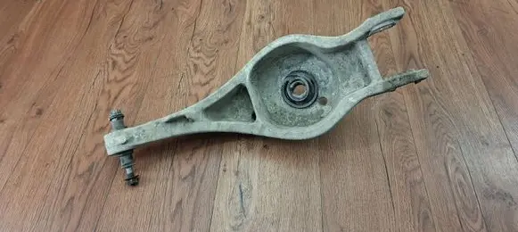 Renault Vel Satis Rear control arm 8200018413