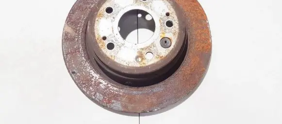 Honda FR-V Rear brake disc neventiliuojamas