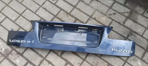 Lexus IS 220D-250-350 Tailgate trim 7680153030