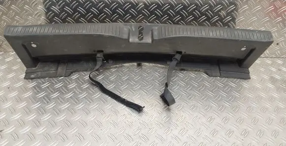 Trunk/boot sill cover protection