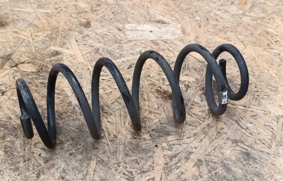 Audi A3 8Y Rear coil spring 5Q0511121
