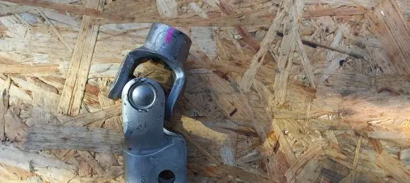 Mazda 323 Rear prop shaft donut coupling/joint 