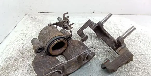 Audi A4 S4 B6 8E 8H Front brake caliper 886