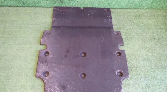 Audi A6 S6 C8 4K Engine splash shield/under tray 4K0863821H