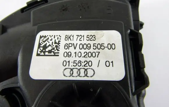 Audi A5 8T 8F Accelerator throttle pedal 8K1721523