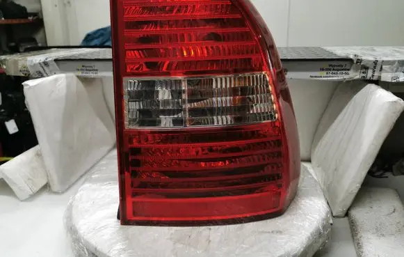 KIA Sportage Rear/tail lights 924021F0