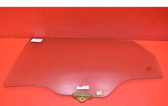 Rear door window glass