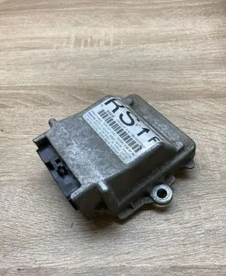 Chrysler Voyager Airbag control unit/module 04686602AE 0285001344