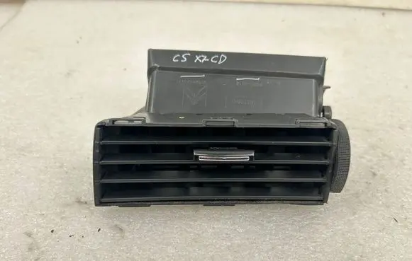 Citroen C5 Dash center air vent grill 9682442677 63040312 TRW
