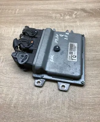Nissan Qashqai Engine control unit/module ECU MEC93390 MEC93390C18Y04