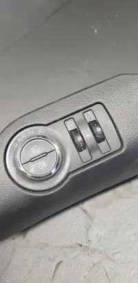 Opel Insignia A Light switch 13268704